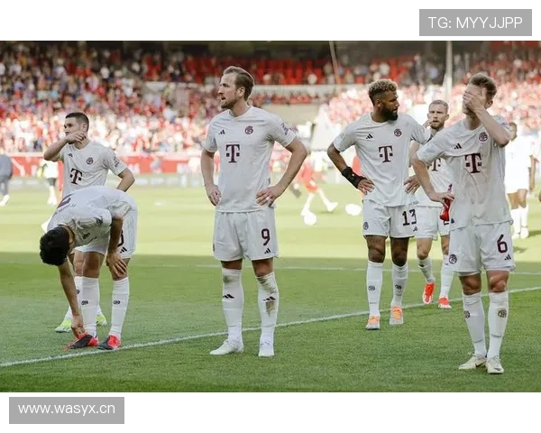 转会拜仁临门一脚告吹：帕利尼亚的生涯关键事件